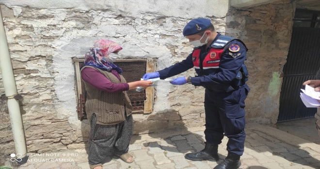 Hüyük'te yaşlı ve engelli vatandaşların maaş ve ödemeler ayaklarına geliyor