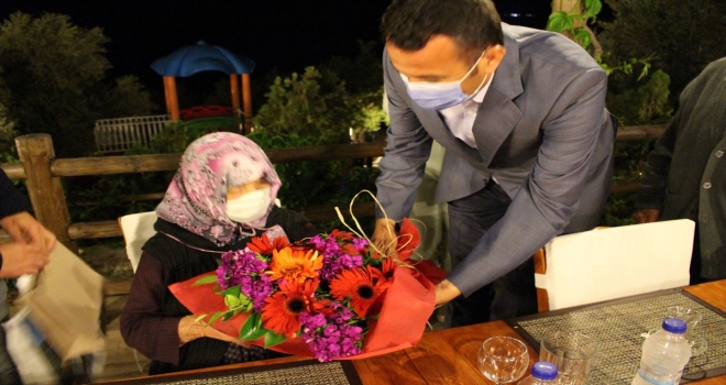 Kaş'ta şehit anneleri iftarda buluştu