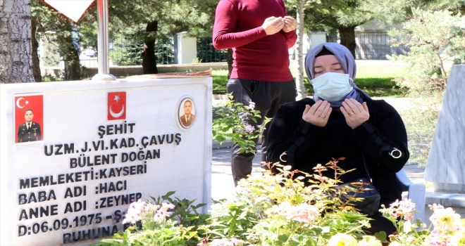 Kayseri Garnizon Şehitliği'nde anma töreni düzenlendi