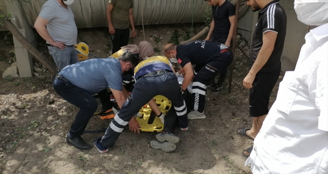 Konya'da cip ile hafif ticari araç çarpıştı: 4 yaralı