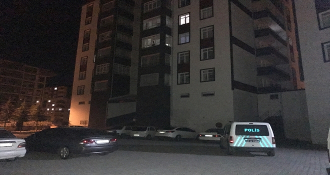 Niğde'de erkek arkadaşı tarafından tabancayla vurulan kadın ağır yaralandı