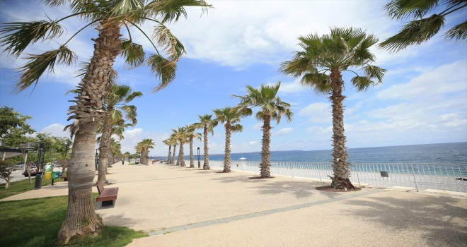 Turizm merkezi Antalya, doğal güzellikleriyle görsel şölen sunuyor