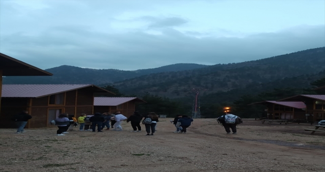 Ukraynalı turistler Aladağlar Milli Parkı'nı gezdi