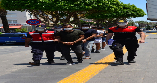 Antalya'da haber alınamayan kişi otomobilinde ölü bulundu
