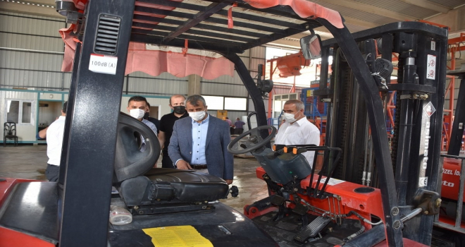 Kırıkkale Valisi Sezer'in ilçe ziyaretleri