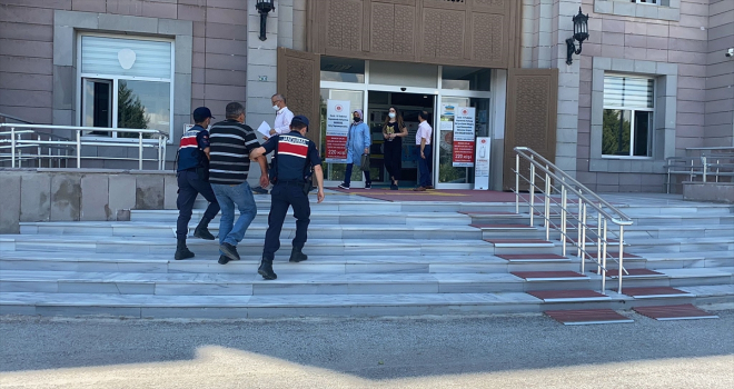 Konya'da 69 kök Hint keneviri ve esrar ele geçirildi