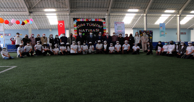 Sivas'ın Cemel beldesinde bilim fuarı açıldı