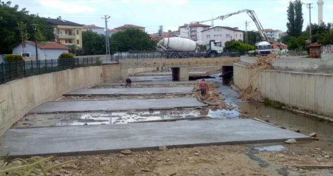 Sorgun Eğriöz Deresi’nde ıslah çalışması