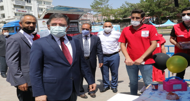 AK Parti Yozgat Milletvekili Başer'de SMA hastası Yiğit Alp'e destek 