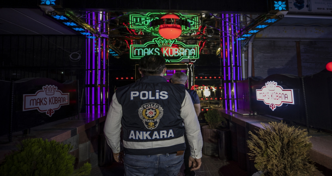 Ankara'daki eğlence mekanları, normalleşme süreciyle saat 24.00'ten sonraki müzik yasağı kapsamında denetlendi