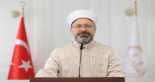 Diyanet İşleri Başkanı Erbaş'tan gençlere 