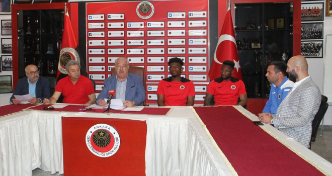 Gençlerbirliği, Kazenga LuaLua ve Aaron Tshibola'yı renklerine bağladı