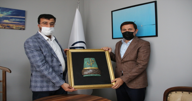 Karatay Belediye Başkanı Kılca'dan, AA Konya Bölge Müdürü Yerlikaya'ya