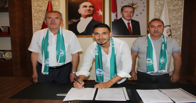 Serik Belediyespor Burak Göksel ile Ferdi Konak'ı renklerine bağladı
