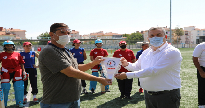 A Milli Kadın Kriket Takımı, Çubuk'ta kampa girdi