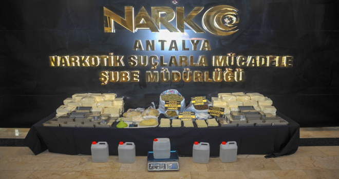 Antalya'da uyuşturucu operasyonunda 4 şüpheli yakalandı