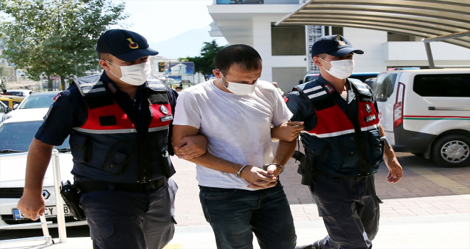 Antalya'da uyuşturucu operasyonunda yakalanan bir kişi serbest bırakıldı 