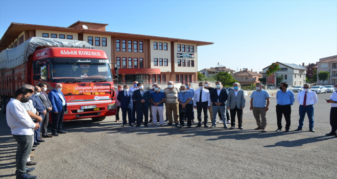 Karaman'dan Manavgat'a bir yardım kamyonu gönderildi