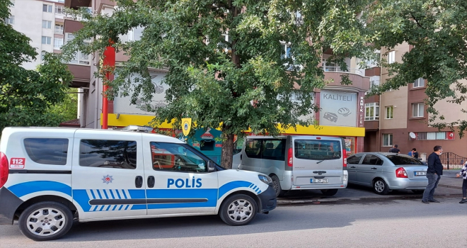 Kayseri'de bıçaklı kavgada yaralanan kişi sığındığı markette ikinci kez bıçaklandı