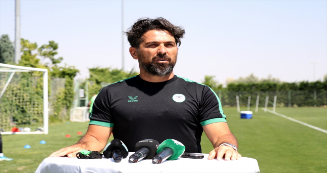 Konyaspor Teknik Direktörü Palut: 