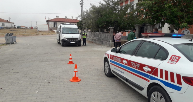 Aksaray'da okul servisi şoförleri denetlendi