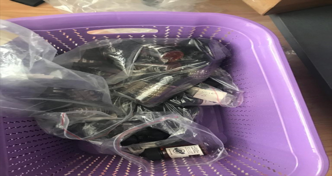 Antalya'da kaçak elektronik sigara satan zanlı yakalandı