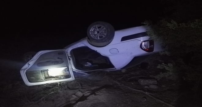 Antalya'da otomobilin şarampole devrildiği kazada 1 kişi öldü
