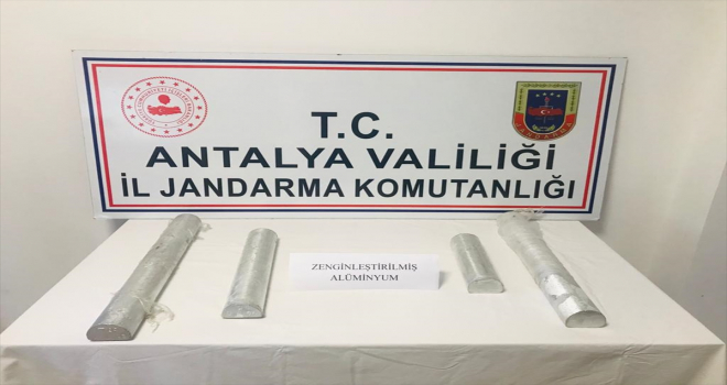 Antalya'da zenginleştirilmiş saf alüminyum satmaya çalışanlara operasyon düzenlendi
