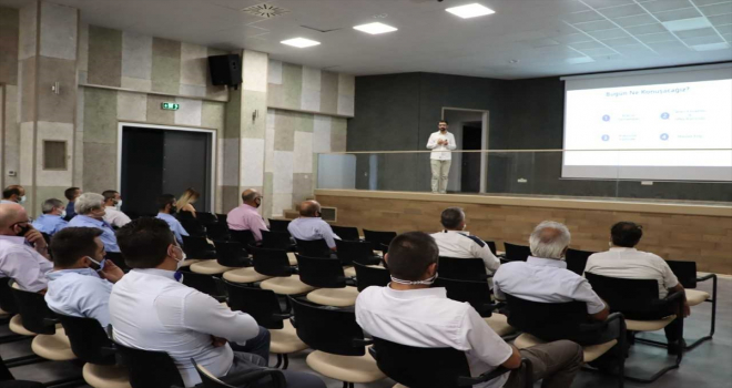 Büyükşehir Belediyesinden 750 otobüs şoförlerine hizmet içi eğitim