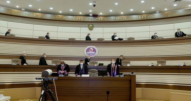 Eski Yargıtay üyelerinin Yüce Divan'da yargılanmalarına devam edildi