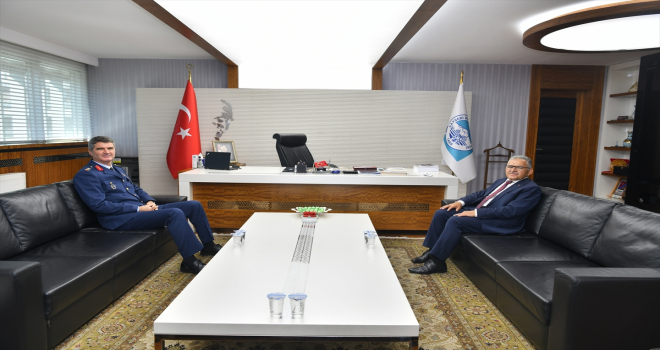 Garnizon Komutanı Hava Pilot Tuğgeneral Vedat Öncel’den Büyükkılıç'a ziyaret