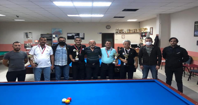Karaman'da 3 Bant Bilardo İl Kontenjanı Seçme müsabakaları yapıldı