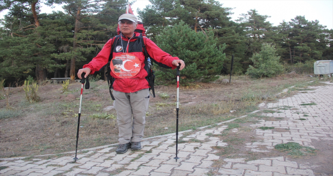 Milli Mücadele ruhunu yaşatmak için Erzurum'dan Sivas'a yürüyor