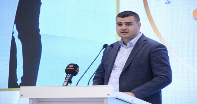 AK Parti Gençlik Kolları Başkanı İnan'dan,