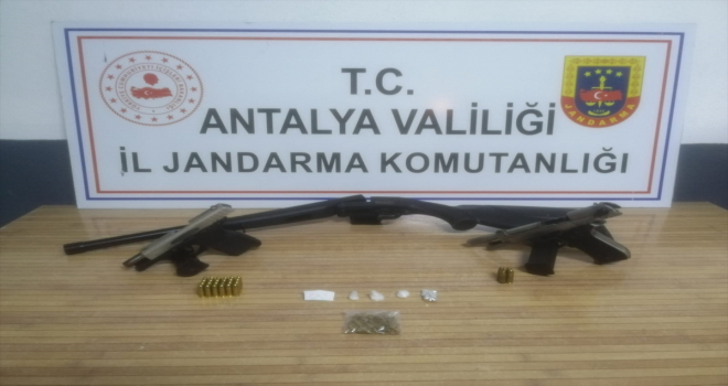 Antalya'da uyuşturucu operasyonunda bir şüpheli yakalandı