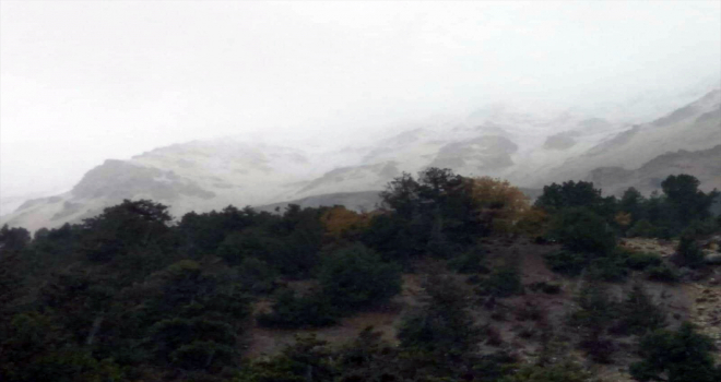 Antalya'nın yüksek kesimlerine kar yağdı 