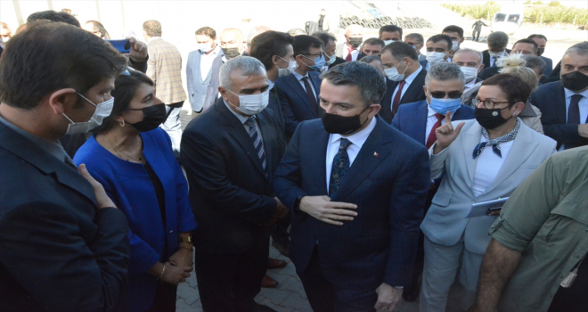 Bakan Pakdemirli, Karaman'da Hayvan Takip Sistemi'nin tanıtım programında konuştu:
