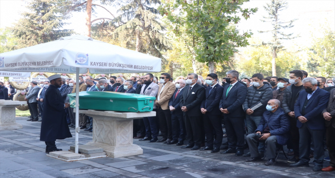 Eski MHP İl Başkanı Şaban Solmaz'ın cenazesi defnedildi