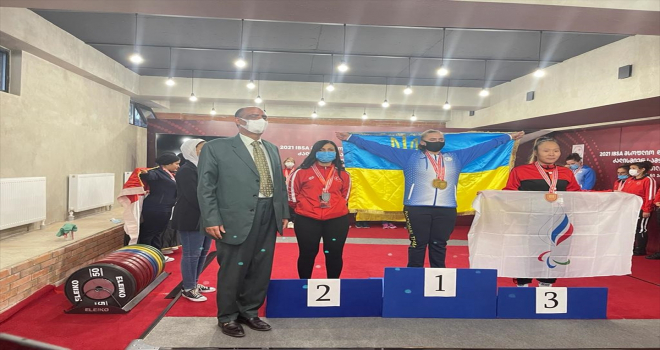 Görme engelli halterciler, Dünya Powerlifting ve Bench Press Şampiyonası'nda 2'si altın 10 madalya kazandı
