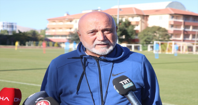 Kayserispor Teknik Direktörü Karaman'dan A Milli Takım değerlendirmesi: