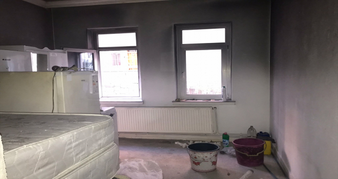 Kırşehir'de sağlık çalışanları yangında kullanılamaz hale gelen evin tadilatını yaptırdı