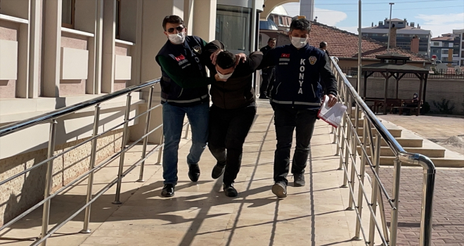 Konya'da tartıştığı apartman görevlisini bıçakla öldüren zanlı adliyeye sevk edildi