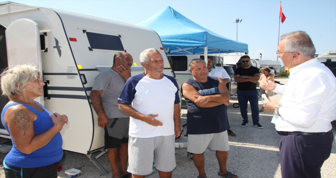 Serik'te halk plajında yapılan düzenleme ile karavan park alanı oluşturuldu 
