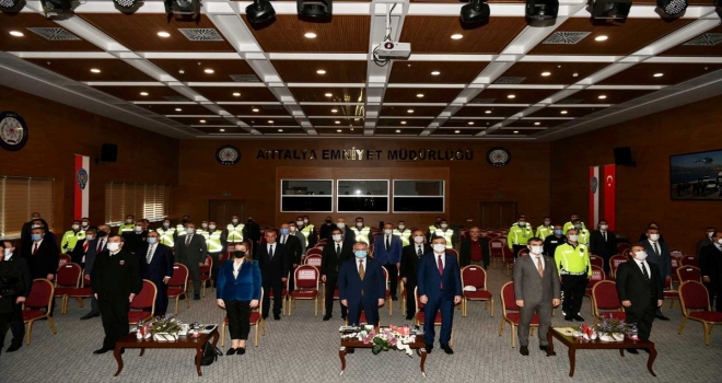 Antalya'da kış tedbirlerine ilişkin trafik toplantısı yapıldı