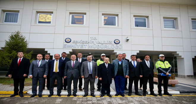 Emniyet Genel Müdürü Mehmet Aktaş, Eskişehir'de ziyaretlerde bulundu: