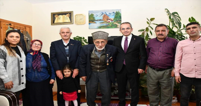 Kaymakam Pişkin'den Kore gazilerine ziyaret