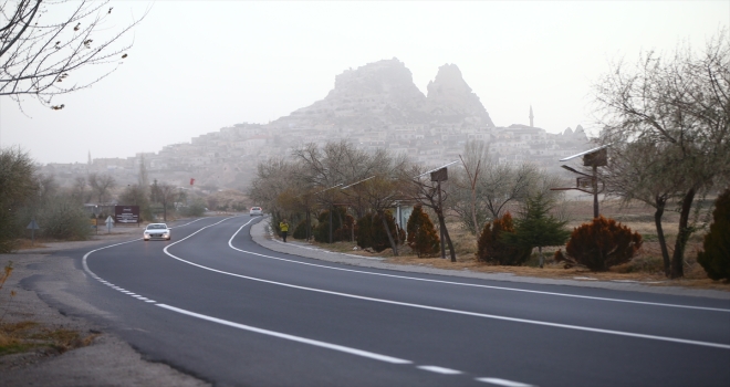 Nevşehir'de rüzgar ve toz bulutu hayatı olumsuz etkiledi