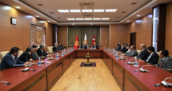 Sivas Cumhuriyet Üniversitesinden Kırgızistan'daki üniversitelere iş birliği ziyareti