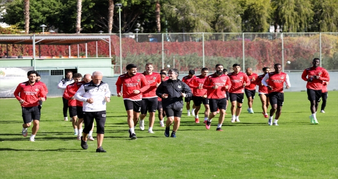 Alanyaspor, Sivasspor maçının hazırlıklarına başladı 