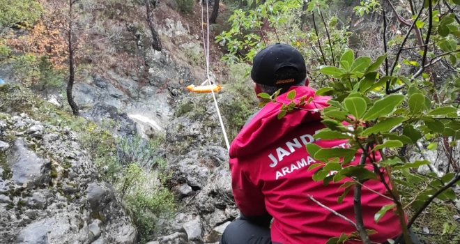 Antalya'da kayıp olarak aranan tır şoförünün cesedi bulundu